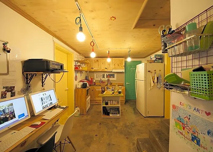 Lazy Fox Hotel Seoul