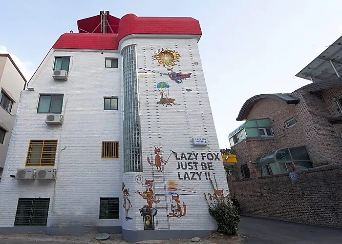 Lazy Fox Hotel 2*